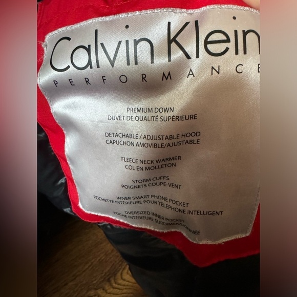 Calvin Klein Performance red duck down jacket with removable faux fur hood (XS) - Picture 2 of 7